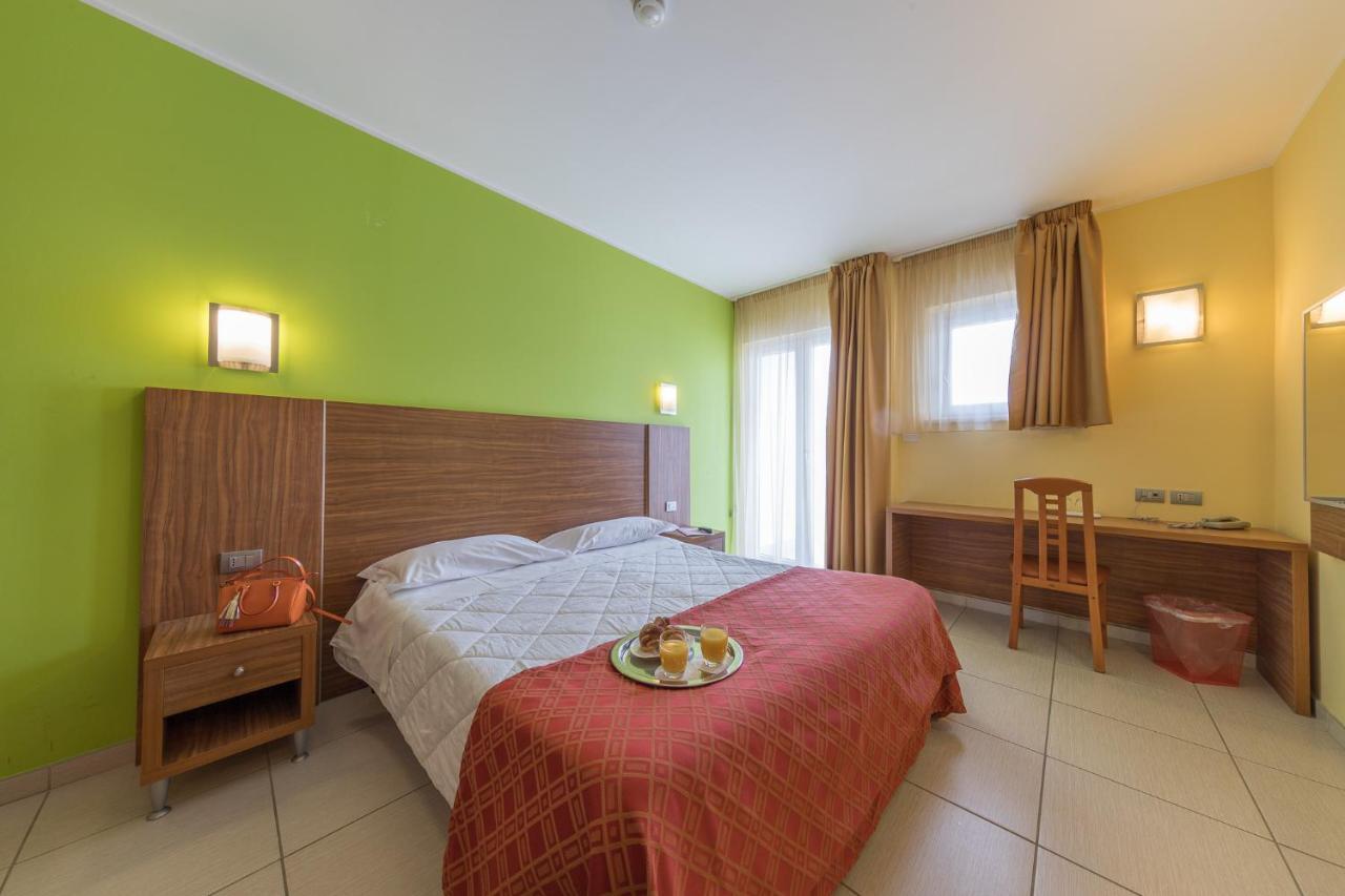 Hotel La Ninfea Montesilvano Marina 외부 사진