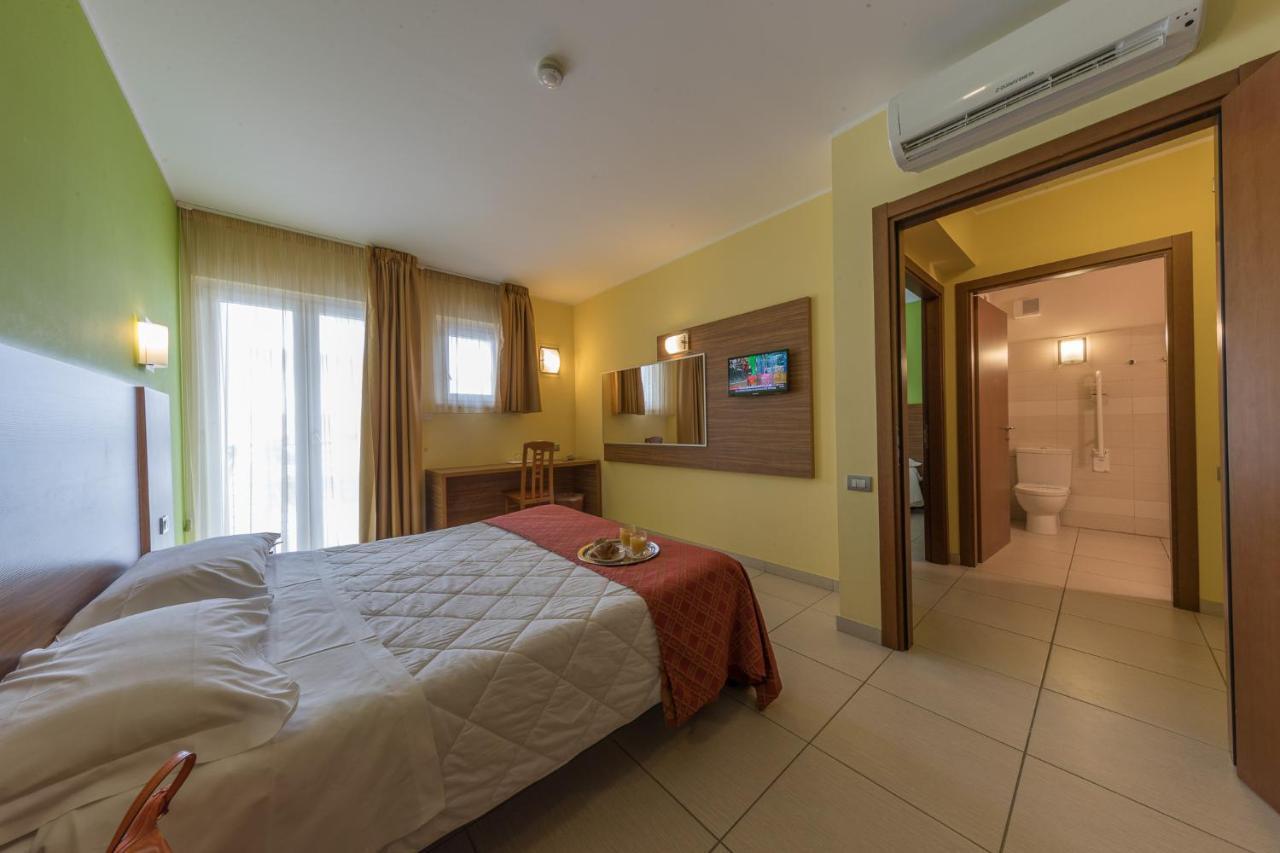 Hotel La Ninfea Montesilvano Marina 외부 사진
