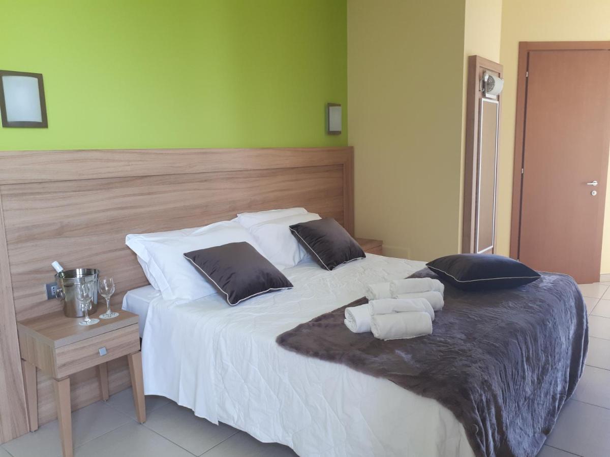 Hotel La Ninfea Montesilvano Marina 외부 사진
